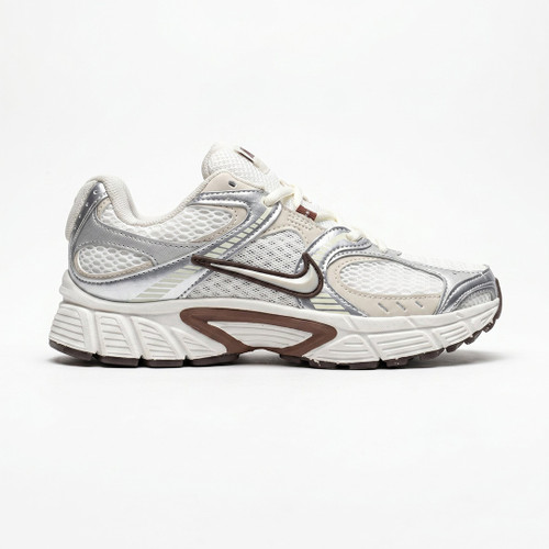 Nike V5 RNR Sail Fauna Brown Phantom Light Orewood Brown