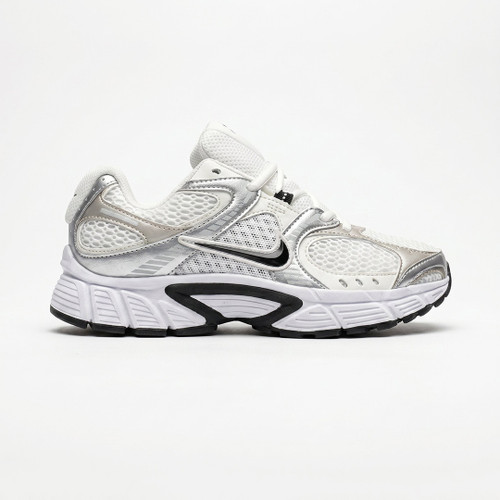 نایک وی فایو آر ان آر سفید متالیک نقرهای مشکی Nike V5 RNR White Vast Grey Metallic Silver Black